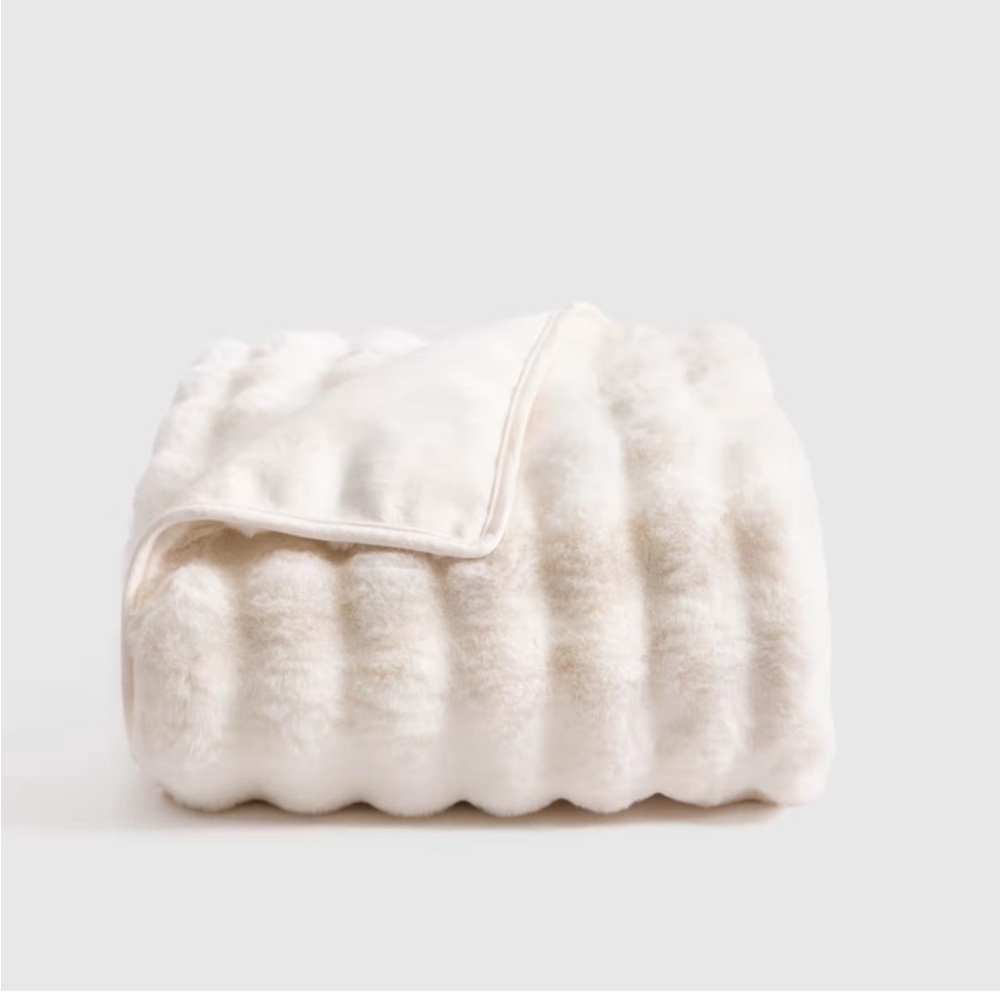 Quince Ruched Faux Fur Throw